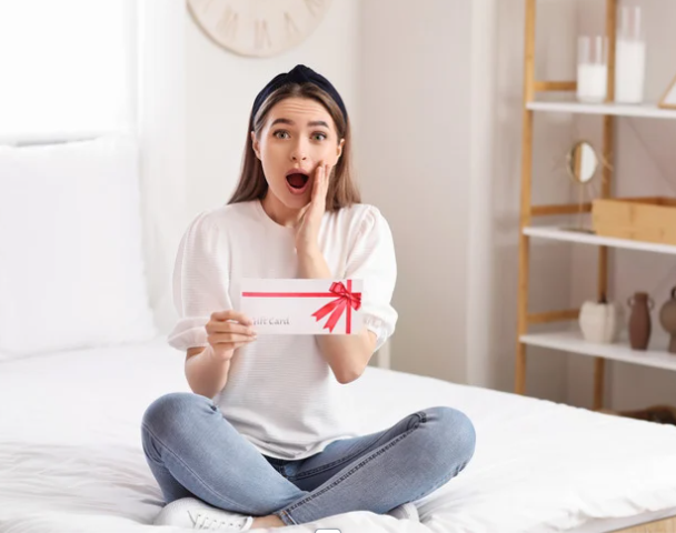 مفاجأة عيد ميلاد - كانفا